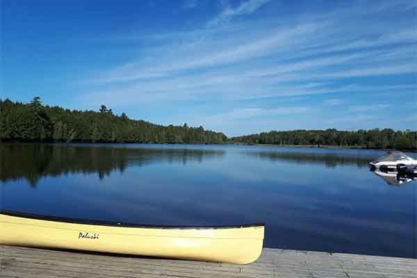 ToDoOntario, Ahmic Lake Resort, canoe & lake