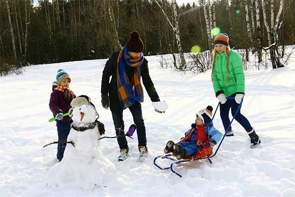ToDoOntario - Township of Algonquin Highlands, snowman building contest