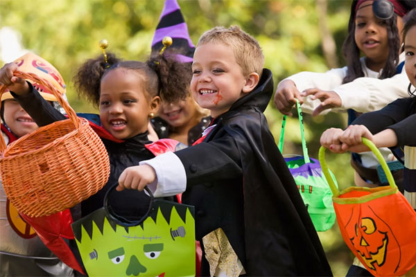 ToDoOntario - Bayview Wildwood Resort, Halloween, kids trick or treating
