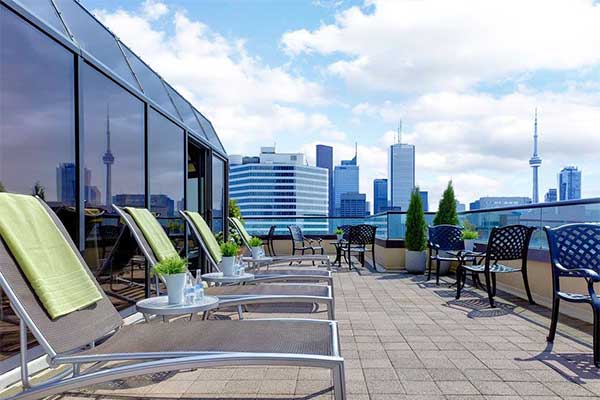 ToDoOntario - Chelsea Hotel, Toronto, rooftop deck