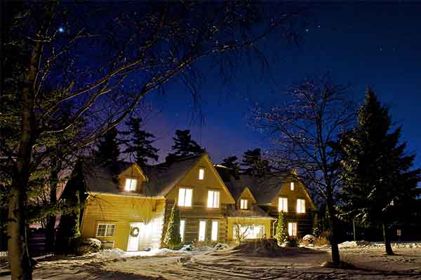 ToDoOntario - Eganridge Resort Country Club & Spa - winter holiday scene