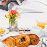 ToDoOntario - Fairmont Royal York Toronto, Bed & Breakfast