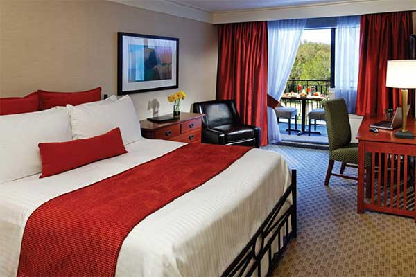 ToDoOntario - Hockley Valley Resort, guest room