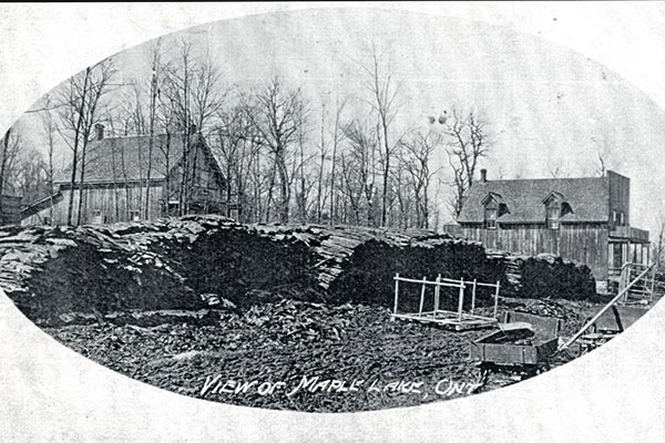 ToDoOntario - Ghost Town of Parry Sound, Store and Tanbark