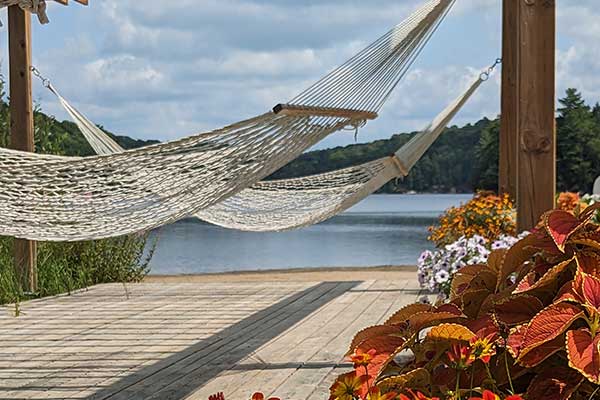 ToDoOntario - Trillium Resort & Spa, hammocks