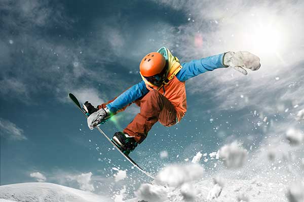 ToDoOntario - snowboarder