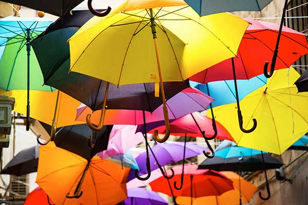 ToDoOntario - umbrellas